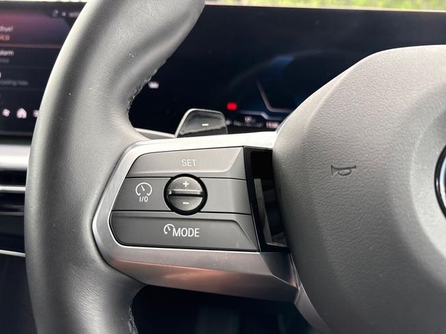 BMW X1 Photo 16