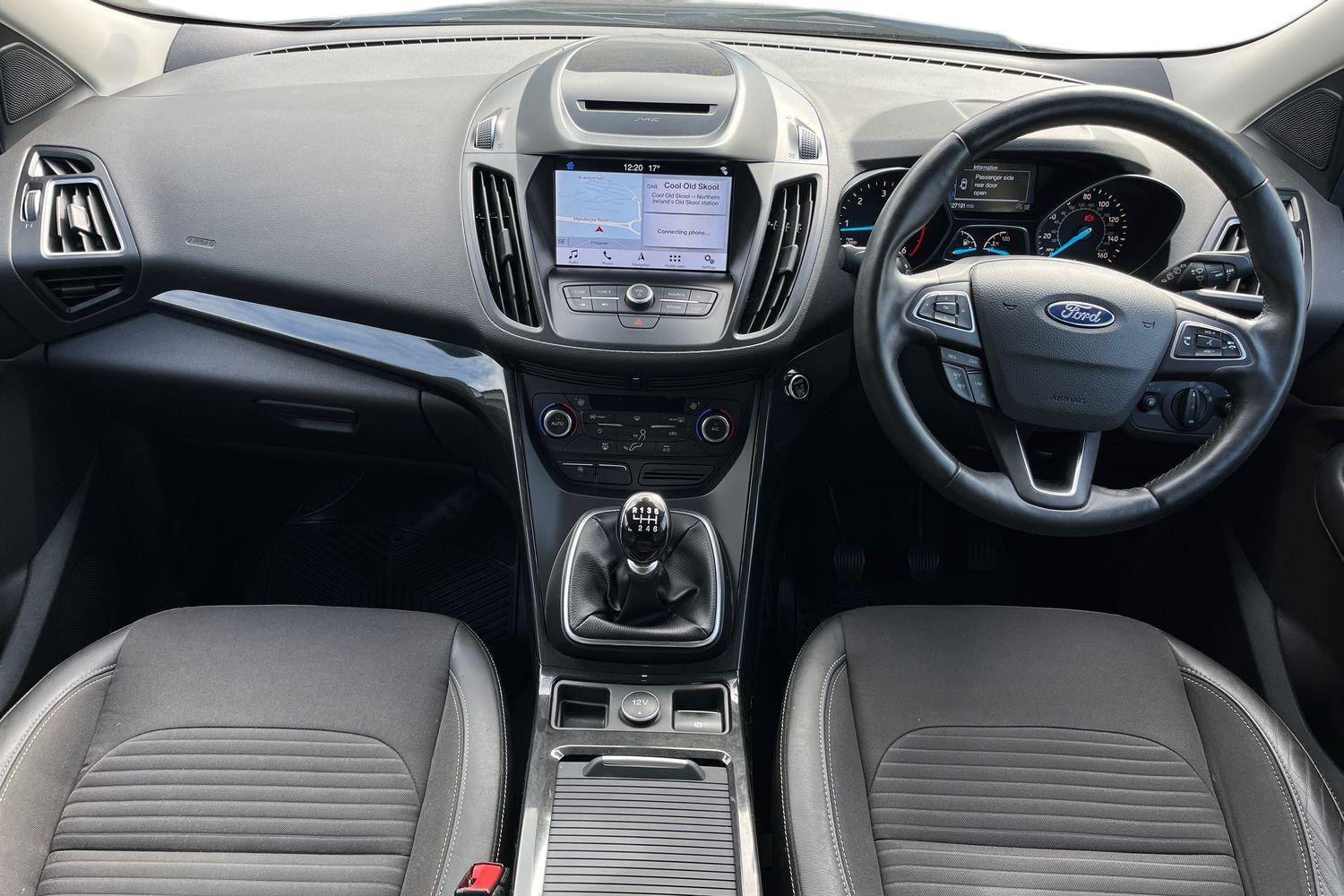 Ford KUGA Photo 9