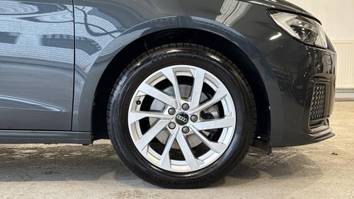 Audi A1 Photo autoimg-725b0acef4792b2a3b9908bf7fd90f8761e9e45b.jpg
