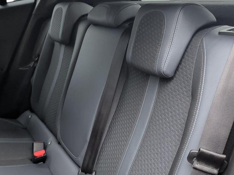 Used Peugeot 2008 YG70CVW 17