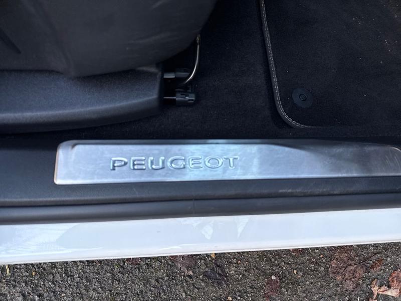 Used Peugeot 5008 KJ73YHT 43