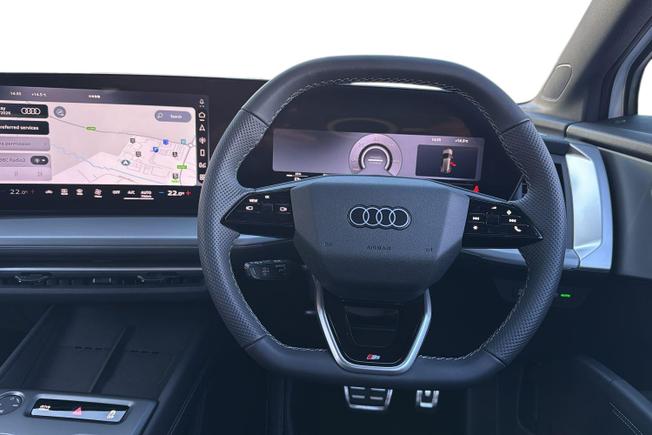 AUDI  Audi Q4 Photo 11
