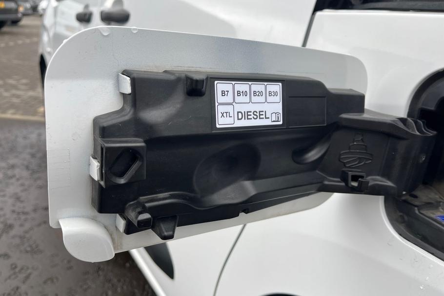 Used Toyota PROACE CITY CU72ZDE 29
