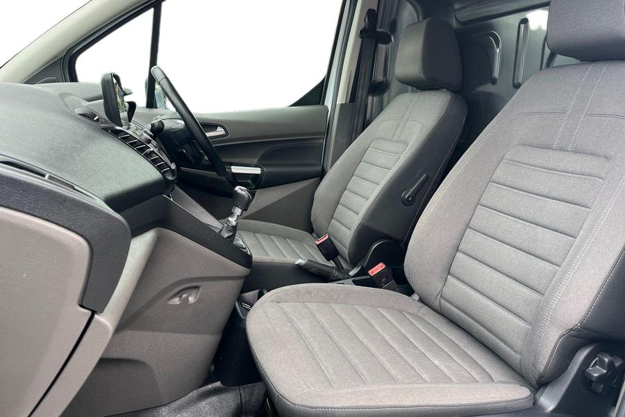 Ford TRANSIT CONNECT Photo autoimg-7261e64cbdd634e0904da4ed6b23b3dc1e975612.jpg