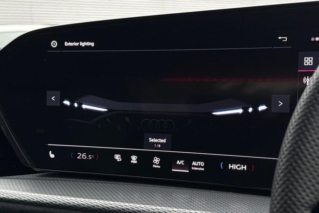 AUDI  Q5 Sportback Photo 56
