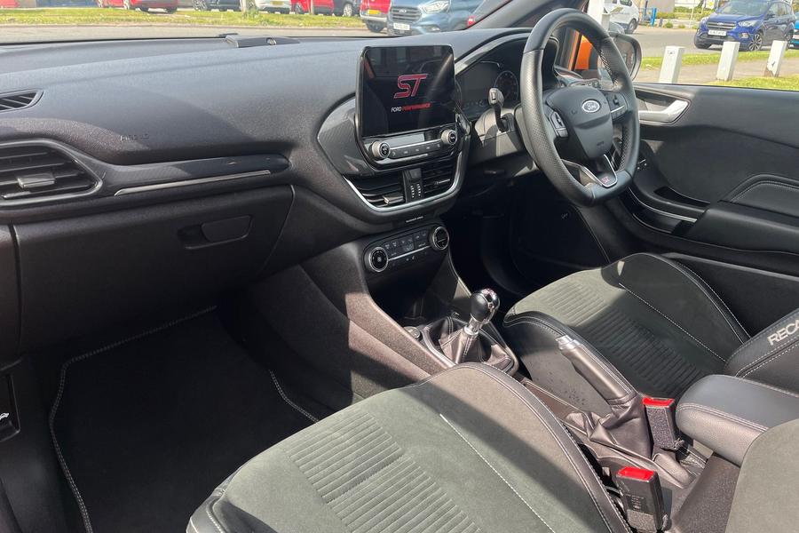 Ford FIESTA Photo autoimg-7269e492d58dee7b7dd01c9075b9c58bbd3d7226.jpg
