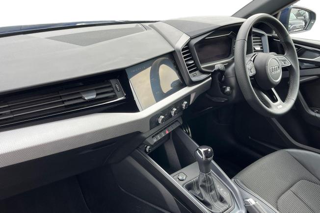 Audi A1 Photo 2