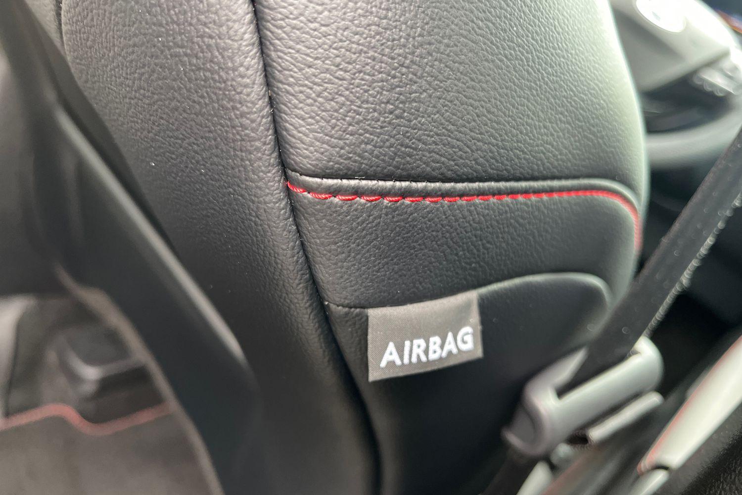 Ford KUGA Photo 25