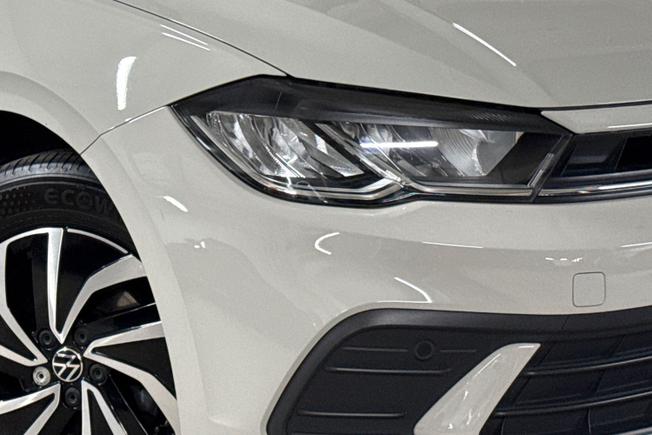 VOLKSWAGEN Polo Photo 19