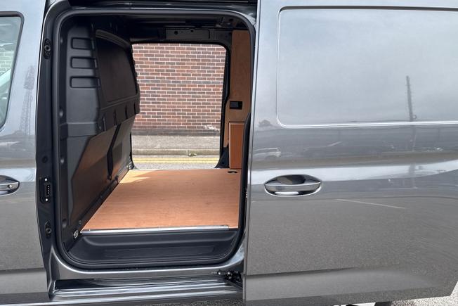 VOLKSWAGEN Caddy Maxi Photo 34