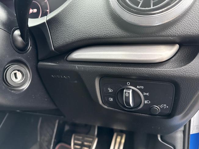 AUDI S3 Photo 27