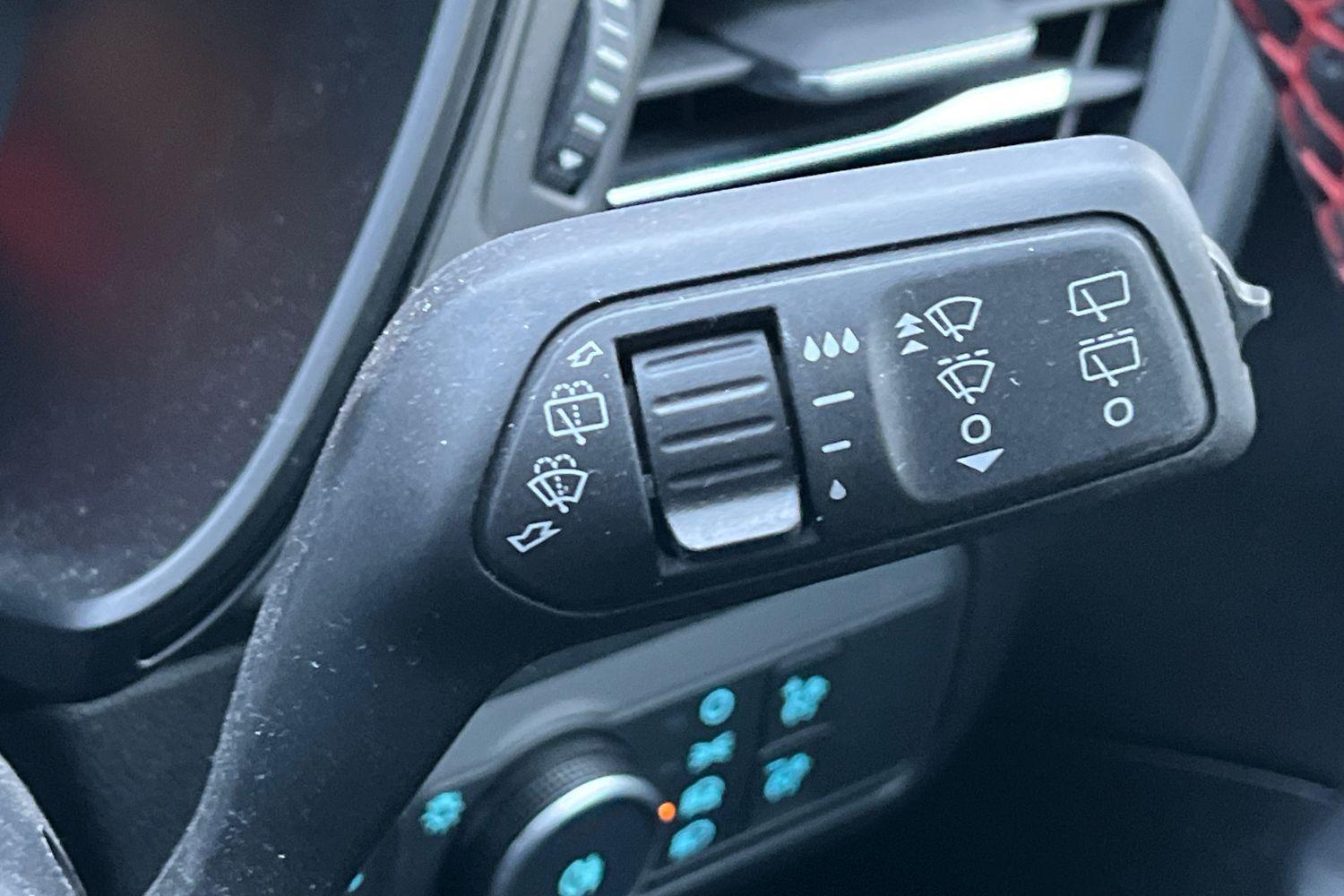 Ford KUGA Photo 14