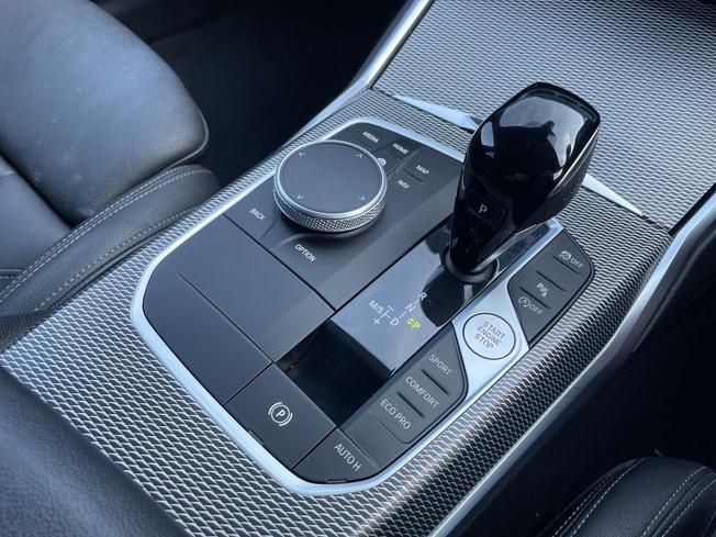BMW 3 Series Photo 42
