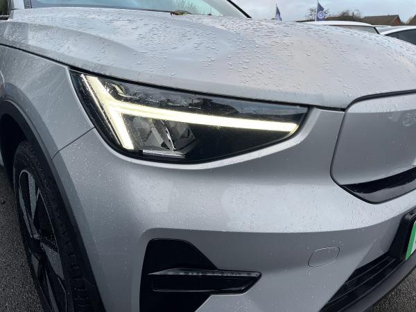 Volvo XC40 Photo autoimg-727f470680010866b6c8250456c0253b9e45a328.jpg