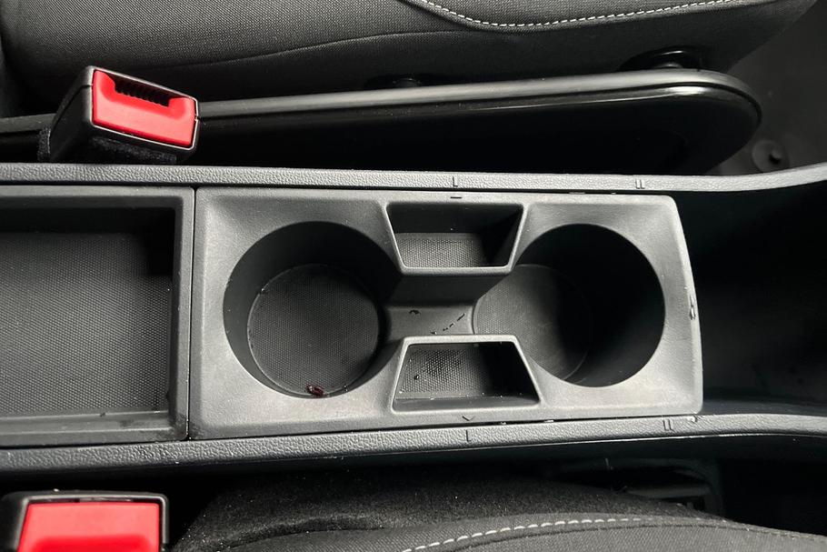 Used Ford TRANSIT COURIER LO25TZX 30