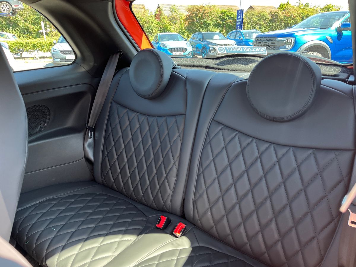 Abarth 695 Photo 26