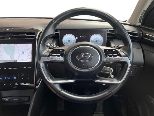 HYUNDAI Tucson Photo 11