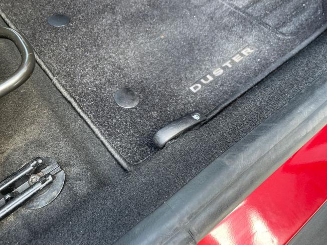 DACIA Duster Photo 38
