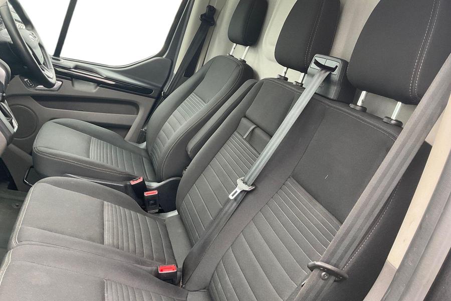 Ford Transit Custom Photo autoimg-728c55928c59e9c092d76d51d46f5beb124d1fd9.jpg