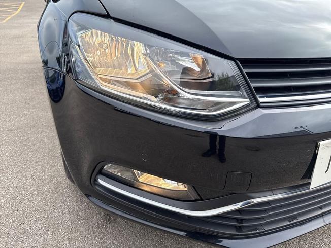 VOLKSWAGEN Polo Photo 28