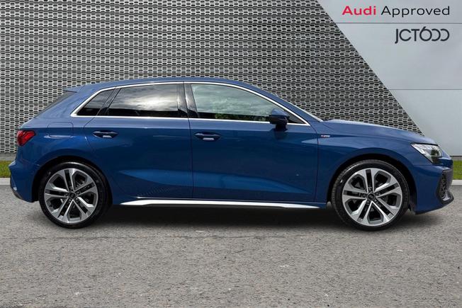 AUDI A3 Photo 4