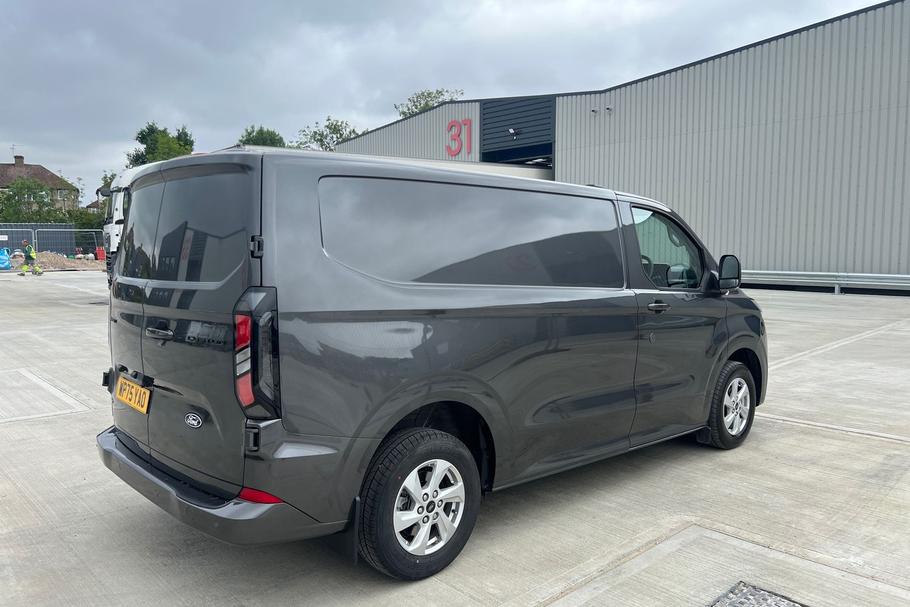 Used Ford TRANSIT CUSTOM WP75YAO 26