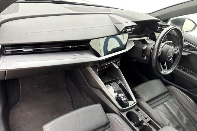 AUDI A3 Photo 2