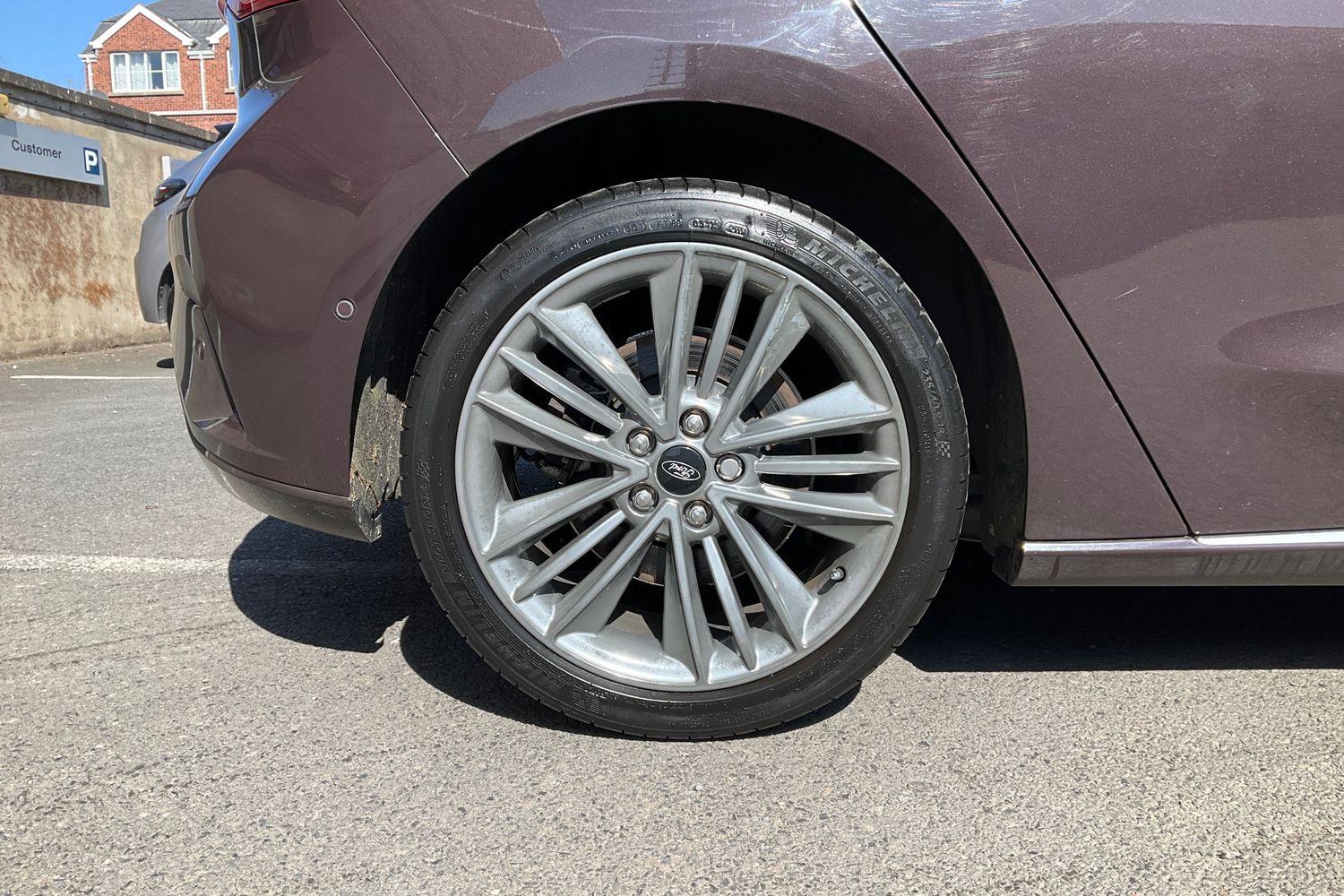 Ford Focus Photo 7