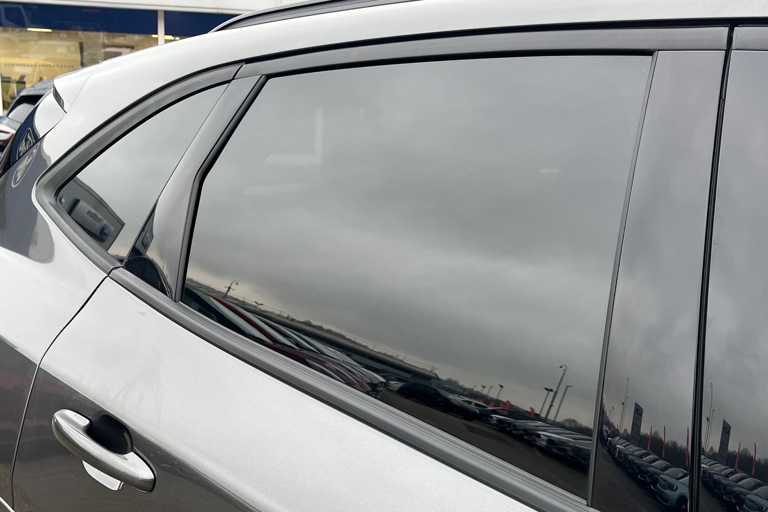 Ford KUGA Photo 38