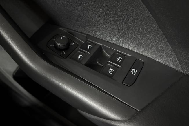 Volkswagen T-Cross Photo 26