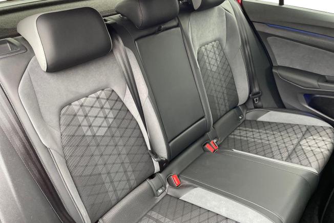Volkswagen Golf Photo 9