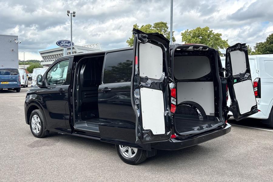 Ford Transit Custom Photo autoimg-72a219938f3215b1a92d8619c070128e9599eab6.jpg