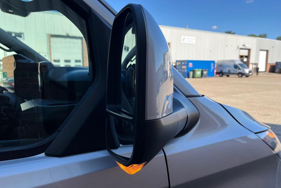 Used Ford TRANSIT CUSTOM FH25ZFT 37