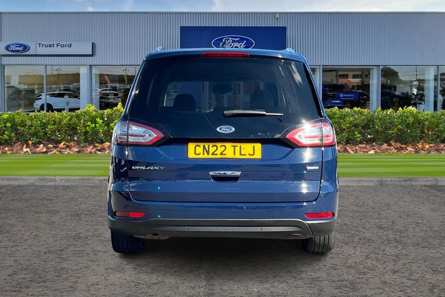 Ford Galaxy Photo autoimg-72a62552fc5cb25381996d0aa303320535512e2e.jpg