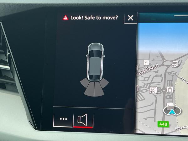 Audi Q4 e-tron Photo autoimg-72a6499944cf0e5e48098994f25aa1e2d79864eb.jpg