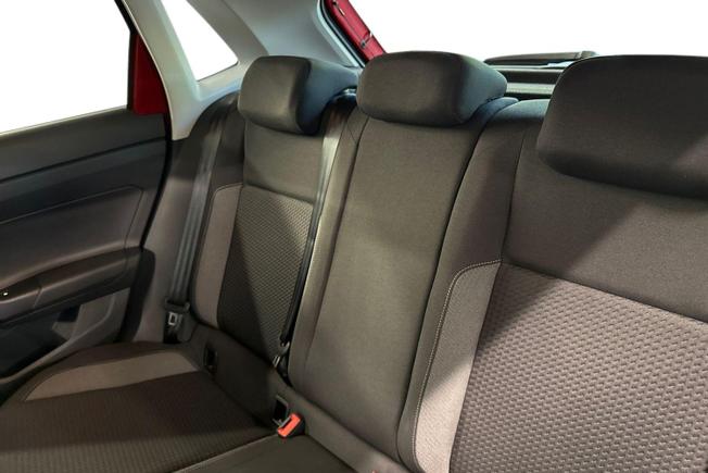 Volkswagen Polo Photo 9