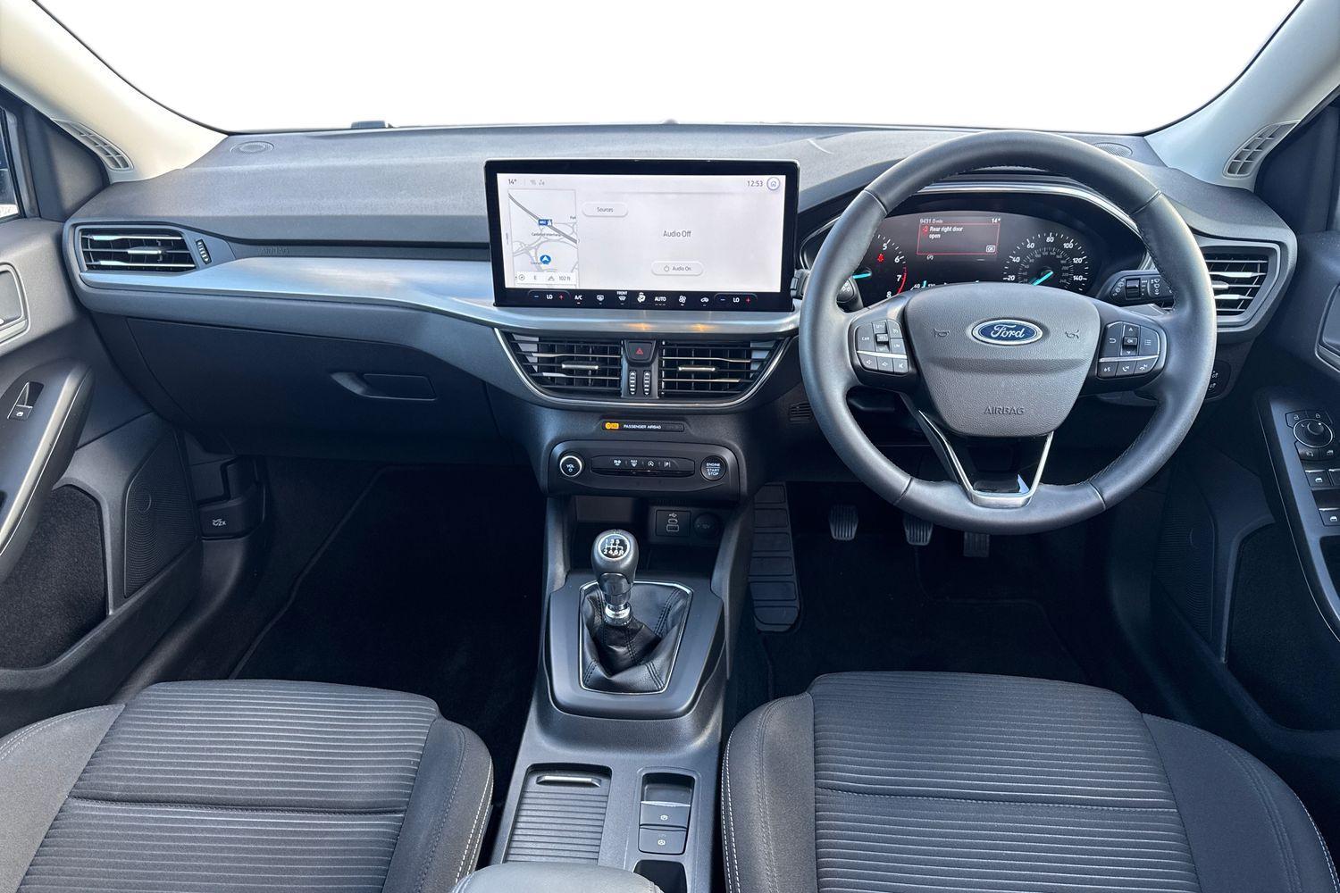 Ford FOCUS Photo 9
