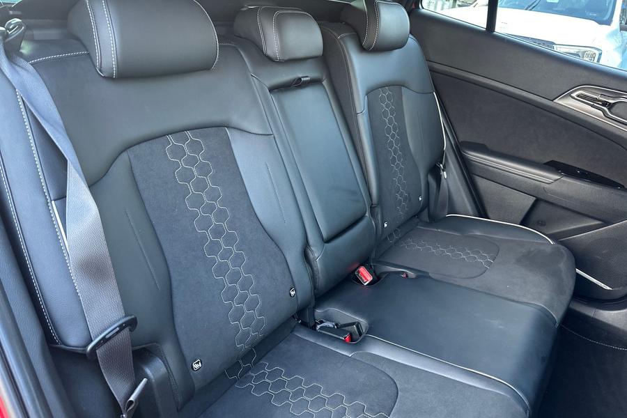 Kia SPORTAGE Photo autoimg-72aa993a288cd0fdf8c51fbd7dc86cdd07b31632.jpg