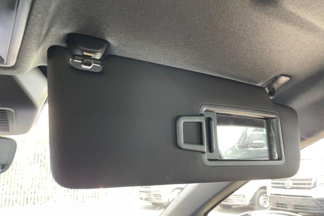 SEAT Ibiza Photo 35