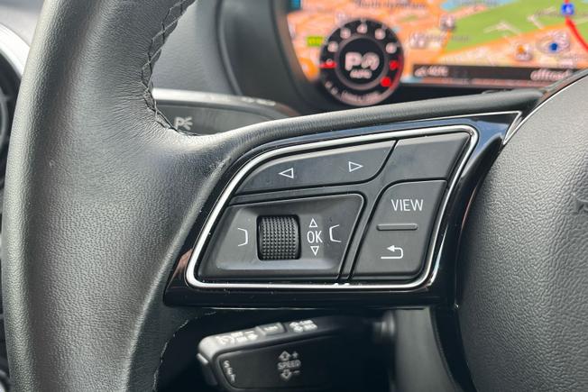 Audi Q2 Photo 16