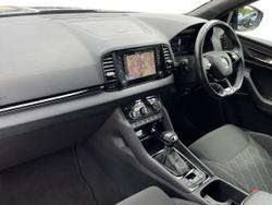 ŠKODA Karoq Photo 2