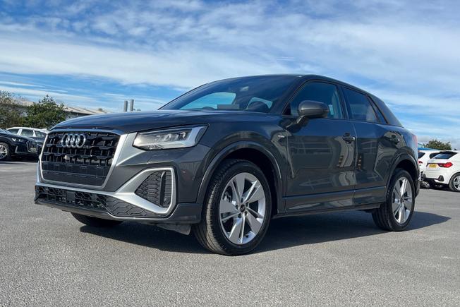 AUDI  Q2  Photo 26