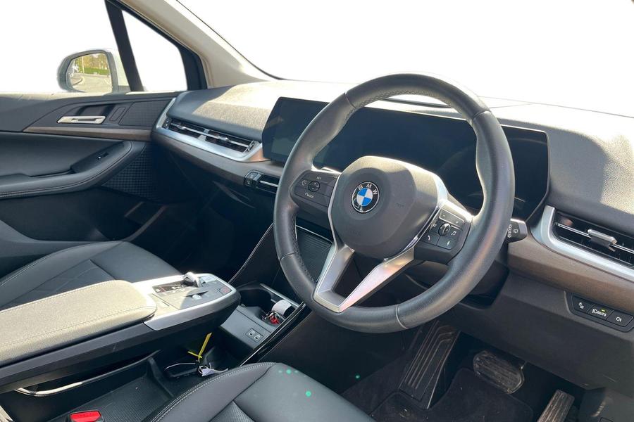 BMW 2 SERIES Photo autoimg-72b29f7869d98d231ee86b3244ba52baedf7b8f6.jpg