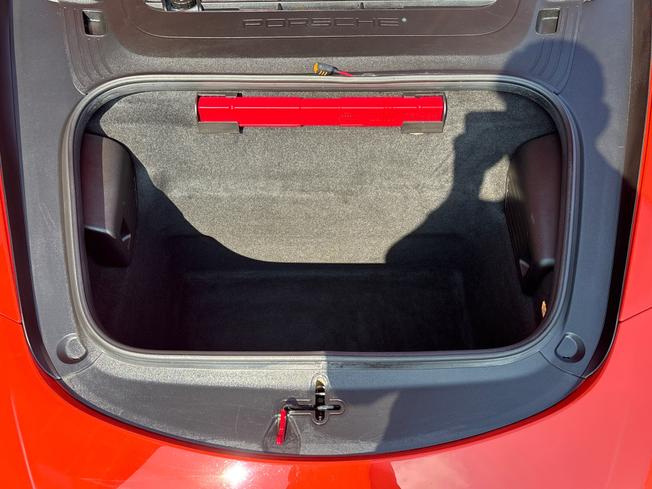 PORSCHE 911 Photo 27