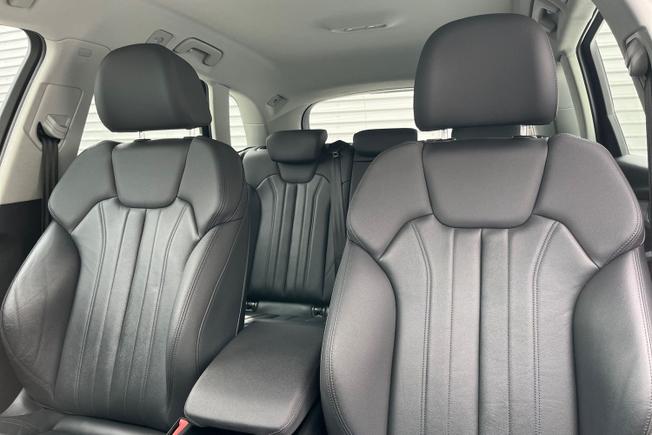 AUDI Q5 Photo 21