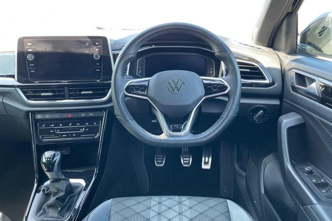 VOLKSWAGEN T-Roc Photo 11