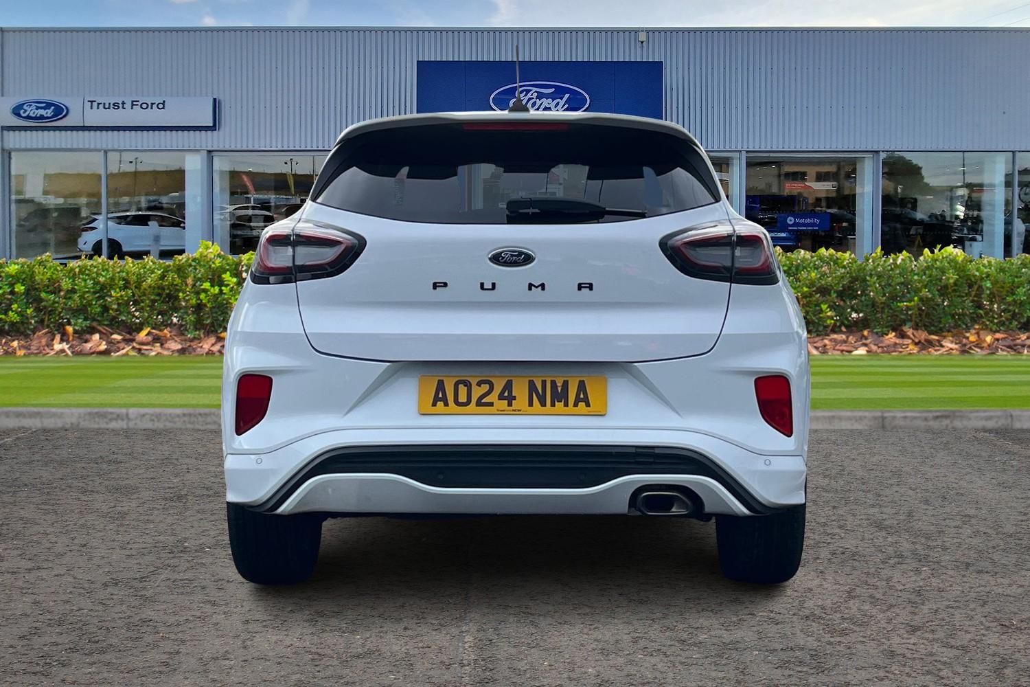 Ford PUMA Photo 6