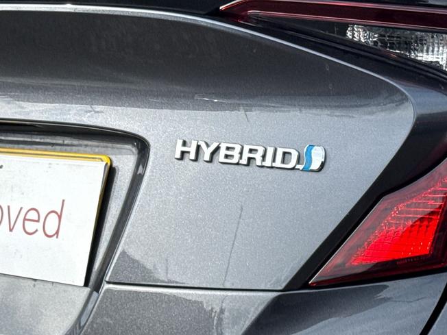 TOYOTA C-Hr Photo 39
