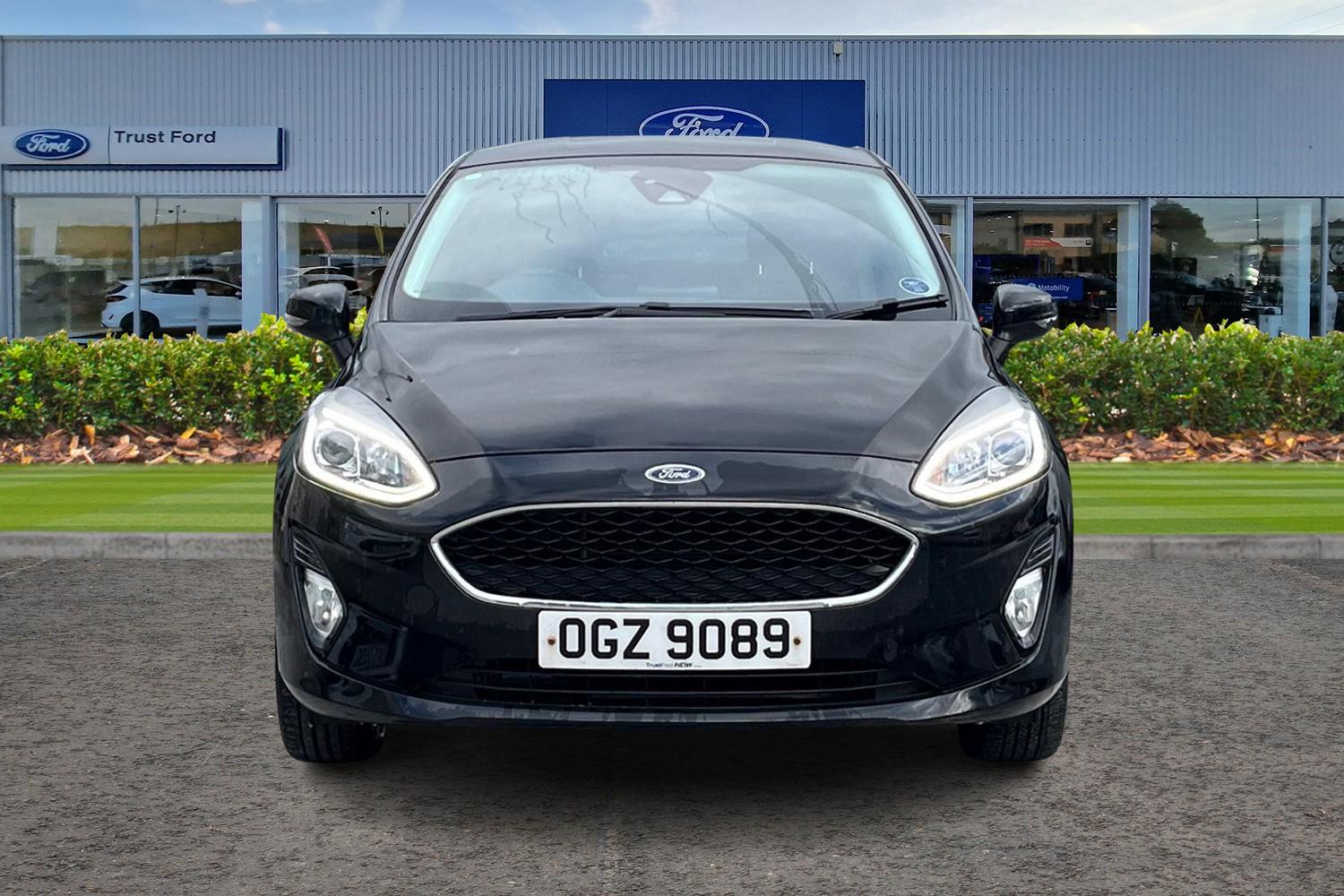 Ford FIESTA Photo 5