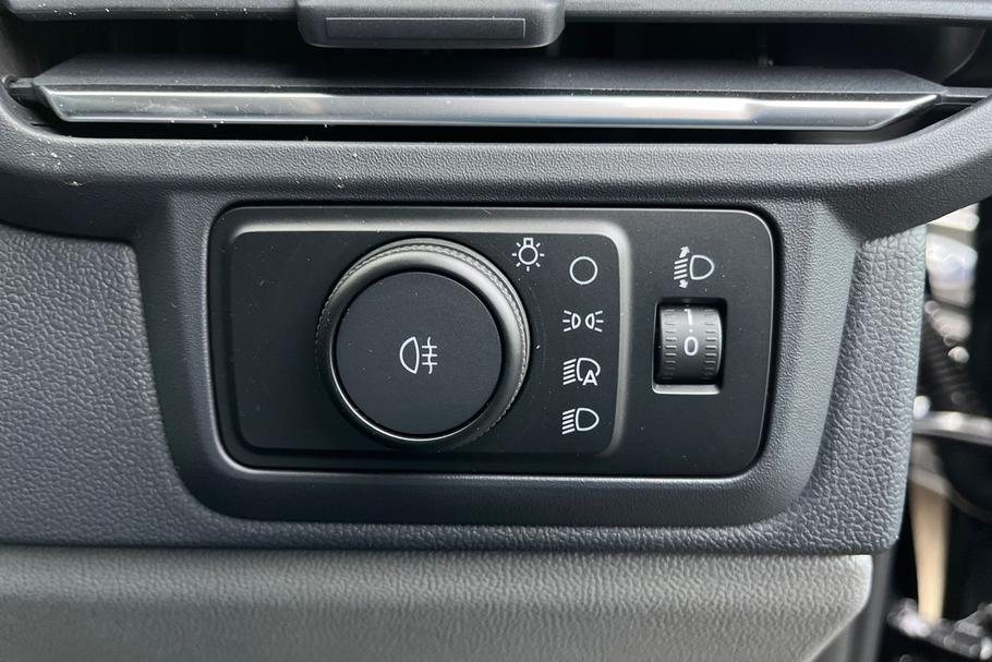 Used Ford TRANSIT CUSTOM 8